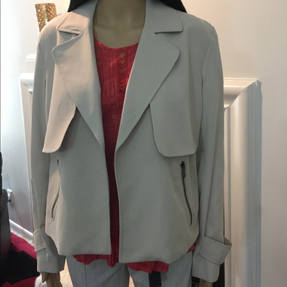 Dkny trench